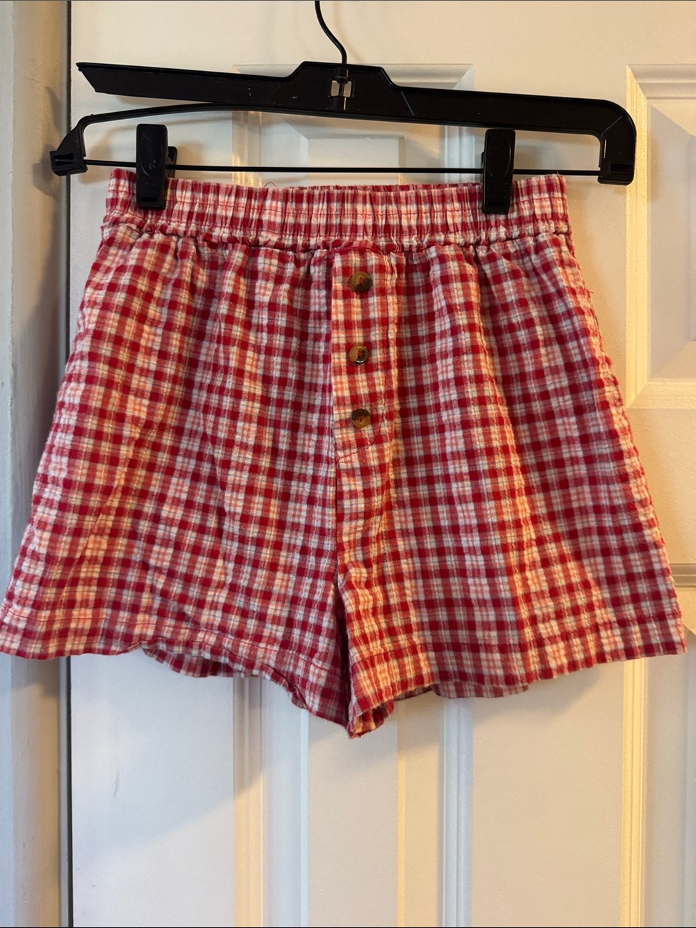 Buckle Red and White Plaid Elastic-Waist Shorts